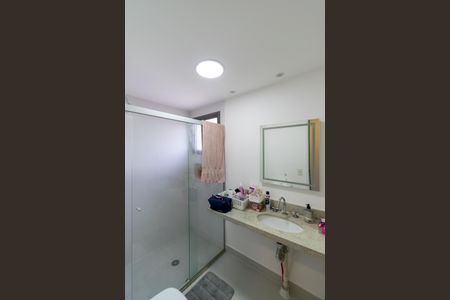 Apartamento à venda com 115m², 3 quartos e 2 vagasBanheiro da Suíte 1