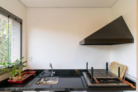 Varanda Gourmet de apartamento à venda com 3 quartos, 115m² em Jardim Prudência, São Paulo