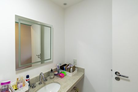 Apartamento à venda com 115m², 3 quartos e 2 vagasBanheiro da Suíte 1