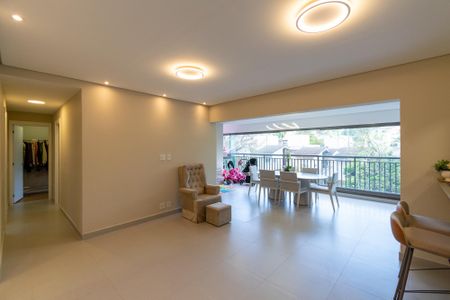 Sala de apartamento à venda com 3 quartos, 115m² em Jardim Prudência, São Paulo