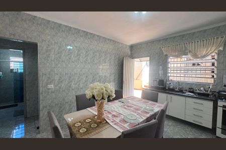 Casa à venda com 250m², 3 quartos e 3 vagasCozinha