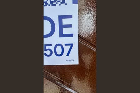 Casa à venda com 250m², 3 quartos e 3 vagasFachada