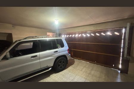 Casa à venda com 250m², 3 quartos e 3 vagasGaragem