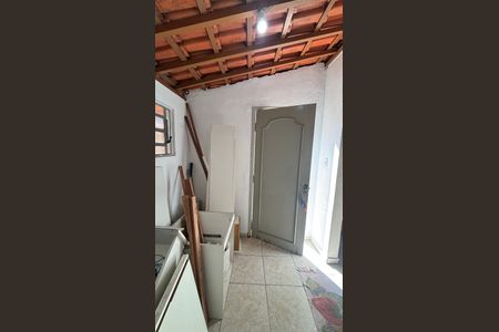 Casa à venda com 250m², 3 quartos e 3 vagasCasa Fundos - Area de Serviço