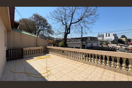 Casa à venda com 250m², 3 quartos e 3 vagasQuintal