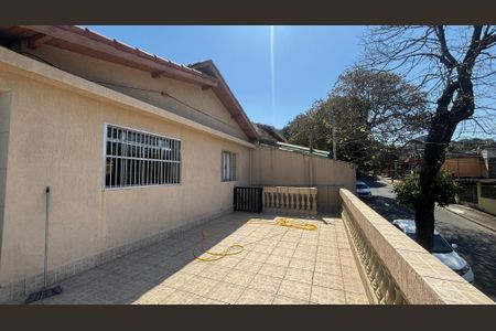 Casa à venda com 250m², 3 quartos e 3 vagasQuintal