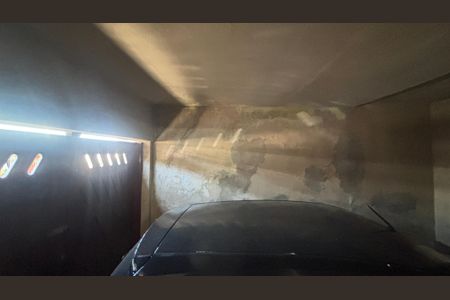 Casa à venda com 250m², 3 quartos e 3 vagasGaragem