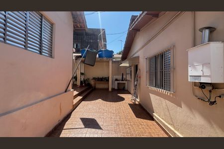 Casa à venda com 250m², 3 quartos e 3 vagasQuintal