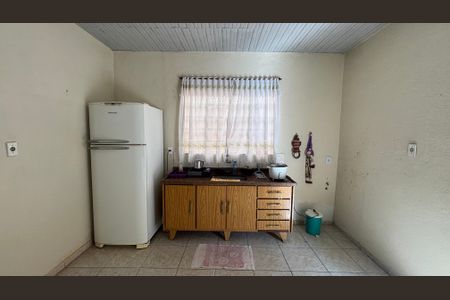 Casa à venda com 250m², 3 quartos e 3 vagasCasa Fundos - Cozinha