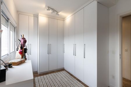 Apartamento à venda com 96m², 2 quartos e 2 vagas Apartamento à venda com 96m², 2 quartos e 2 vagasQuarto 1