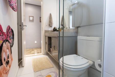 Apartamento à venda com 96m², 2 quartos e 2 vagas Apartamento à venda com 96m², 2 quartos e 2 vagasBanheiro