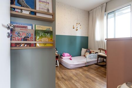 Apartamento à venda com 96m², 2 quartos e 2 vagas Apartamento à venda com 96m², 2 quartos e 2 vagasQuarto 2