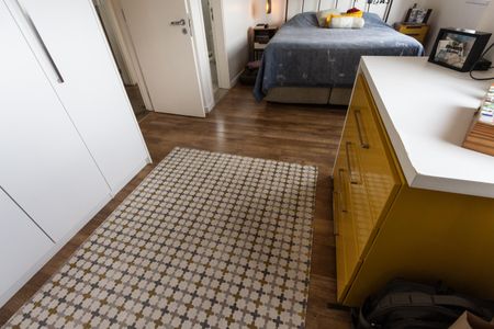 Apartamento à venda com 96m², 2 quartos e 2 vagas Apartamento à venda com 96m², 2 quartos e 2 vagasQuarto 1