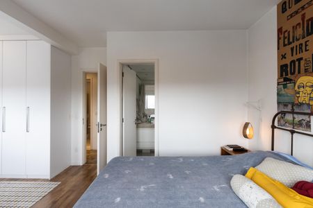 Apartamento à venda com 96m², 2 quartos e 2 vagas Apartamento à venda com 96m², 2 quartos e 2 vagasQuarto 1