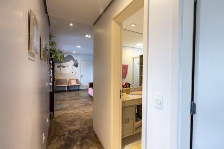 Apartamento à venda com 96m², 2 quartos e 2 vagas Apartamento à venda com 96m², 2 quartos e 2 vagasCorredor