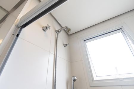 Apartamento à venda com 96m², 2 quartos e 2 vagas Apartamento à venda com 96m², 2 quartos e 2 vagasBanheiro 2