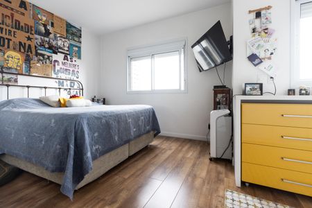 Apartamento à venda com 96m², 2 quartos e 2 vagas Apartamento à venda com 96m², 2 quartos e 2 vagasQuarto 1