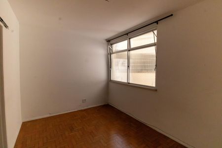 Sala de apartamento para alugar com 2 quartos, 72m² em Icaraí, Niterói