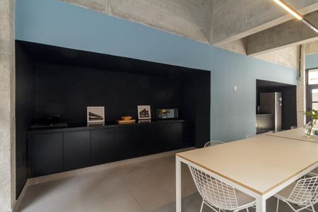 Apartamento à venda com 25m², 1 quarto e sem vagaÁrea comum - Salão de festas