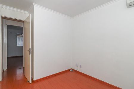 Quarto de casa de condomínio à venda com 3 quartos, 91m² em Sarandi, Porto Alegre