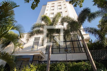 Apartamento à venda com 120m², 2 quartos e 3 vagasFachada