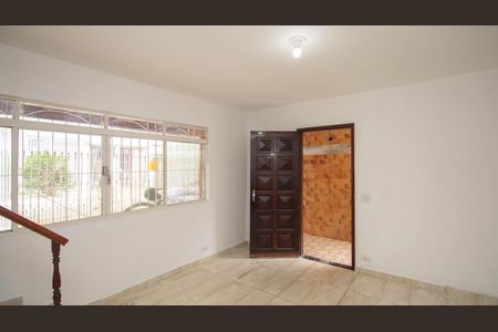 Casa à venda com 137m², 4 quartos e 1 vaga Casa à venda com 137m², 4 quartos e 1 vagaSala