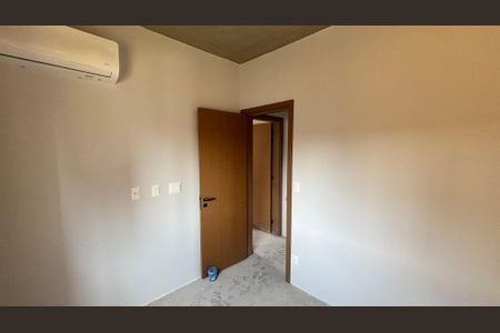 Apartamento à venda com 90m², 2 quartos e 2 vagas Apartamento à venda com 90m², 2 quartos e 2 vagasQuarto