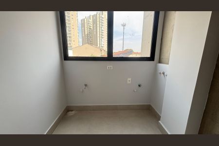 Apartamento à venda com 90m², 2 quartos e 2 vagas Apartamento à venda com 90m², 2 quartos e 2 vagasÁrea de Serviço