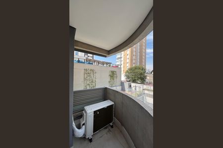 Apartamento à venda com 90m², 2 quartos e 2 vagas Apartamento à venda com 90m², 2 quartos e 2 vagasSuite Varanda