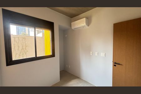 Apartamento à venda com 90m², 2 quartos e 2 vagas Apartamento à venda com 90m², 2 quartos e 2 vagasQuarto