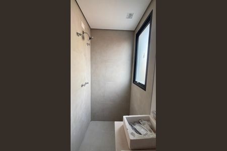 Apartamento à venda com 90m², 2 quartos e 2 vagas Apartamento à venda com 90m², 2 quartos e 2 vagasBanheiro da Suíte