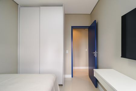 Apartamento à venda com 307m², 3 quartos e 3 vagas Apartamento à venda com 307m², 3 quartos e 3 vagasQuarto 1