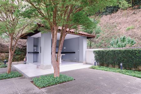 Apartamento à venda com 307m², 3 quartos e 3 vagas Apartamento à venda com 307m², 3 quartos e 3 vagasÁrea comum - Churrasqueira