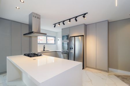 Apartamento à venda com 307m², 3 quartos e 3 vagas Apartamento à venda com 307m², 3 quartos e 3 vagasCozinha