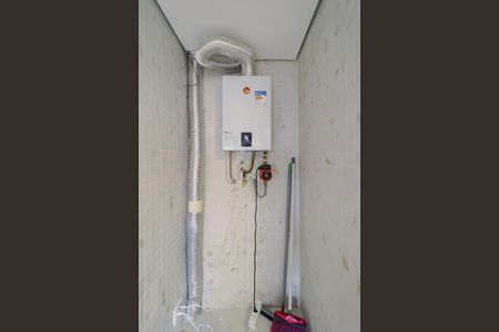 Apartamento à venda com 307m², 3 quartos e 3 vagas Apartamento à venda com 307m², 3 quartos e 3 vagasÁrea de Serviço