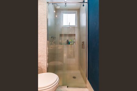 Apartamento à venda com 105m², 2 quartos e 2 vagas Apartamento à venda com 105m², 2 quartos e 2 vagasBanheiro