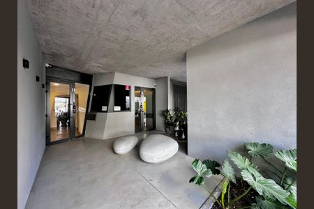 Apartamento à venda com 71m², 2 quartos e 1 vagaEntrada