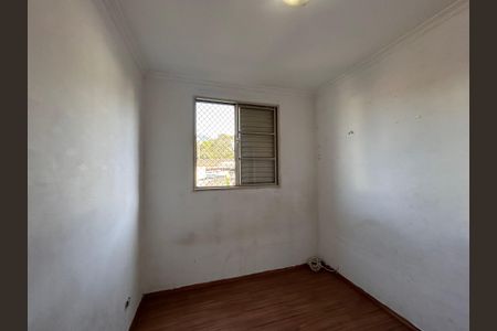 Quarto 2 de apartamento para alugar com 2 quartos, 49m² em Jardim Santo Elias, São Paulo