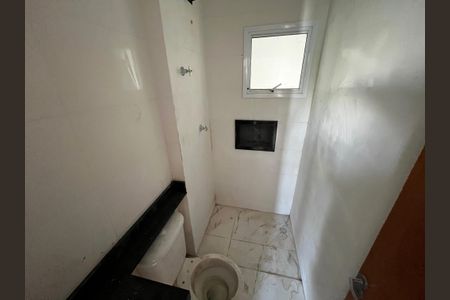 Apartamento à venda com 37m², 2 quartos e sem vagaBanheiro