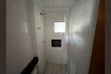 Apartamento à venda com 37m², 2 quartos e sem vagaBanheiro