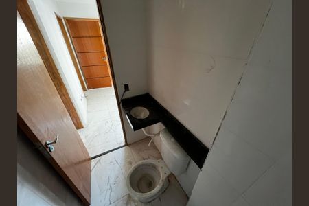 Apartamento à venda com 41m², 2 quartos e sem vagaBanheiro