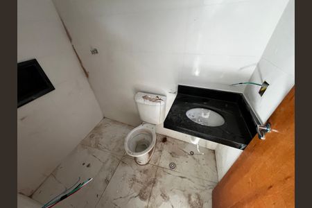 Apartamento à venda com 40m², 2 quartos e sem vagaBanheiro