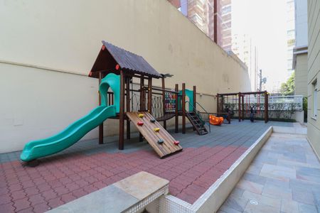 Apartamento à venda com 138m², 4 quartos e 3 vagas Apartamento à venda com 138m², 4 quartos e 3 vagasÁrea comum