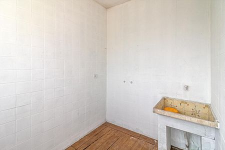 Casa para alugar com 170m², 4 quartos e 4 vagas Casa para alugar com 170m², 4 quartos e 4 vagasÁrea de Serviço 2