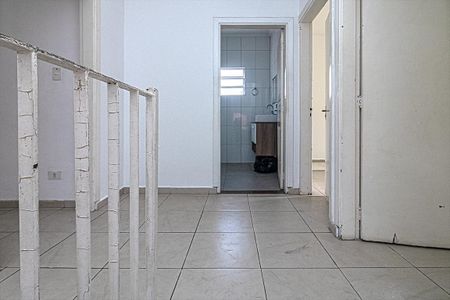 Casa para alugar com 170m², 4 quartos e 4 vagas Casa para alugar com 170m², 4 quartos e 4 vagasCorredor