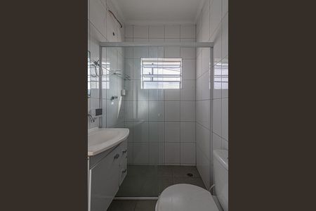 Casa para alugar com 170m², 4 quartos e 4 vagas Casa para alugar com 170m², 4 quartos e 4 vagasBanheiro na suíte 4