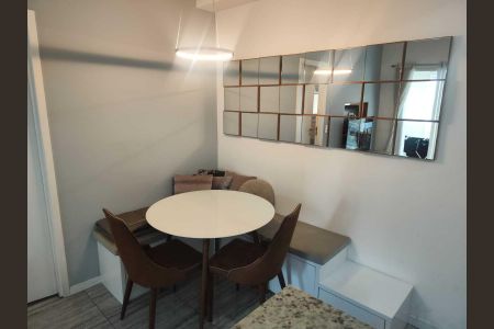 Apartamento à venda com 45m², 1 quarto e 1 vagaSala