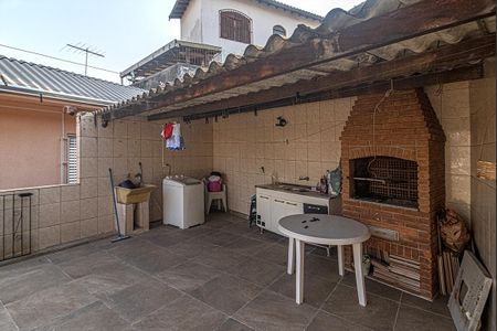 Casa à venda com 100m², 2 quartos e 1 vaga Casa à venda com 100m², 2 quartos e 1 vagaÁrea de Serviço