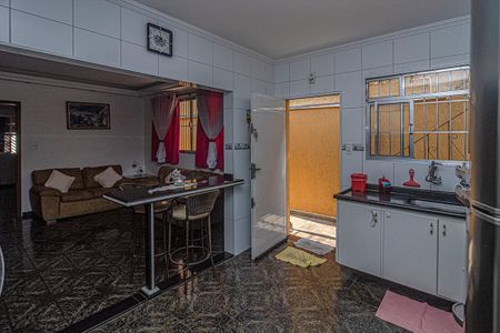 Casa à venda com 100m², 2 quartos e 1 vaga Casa à venda com 100m², 2 quartos e 1 vagaCozinha