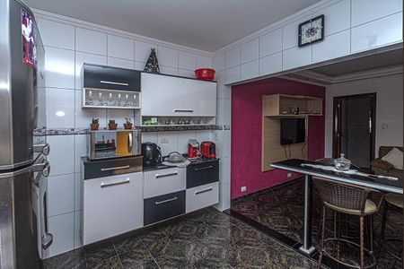 Casa à venda com 100m², 2 quartos e 1 vaga Casa à venda com 100m², 2 quartos e 1 vagaCozinha